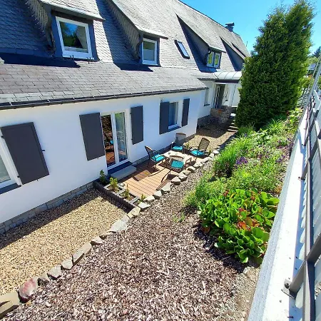 Апартаменты Kira *